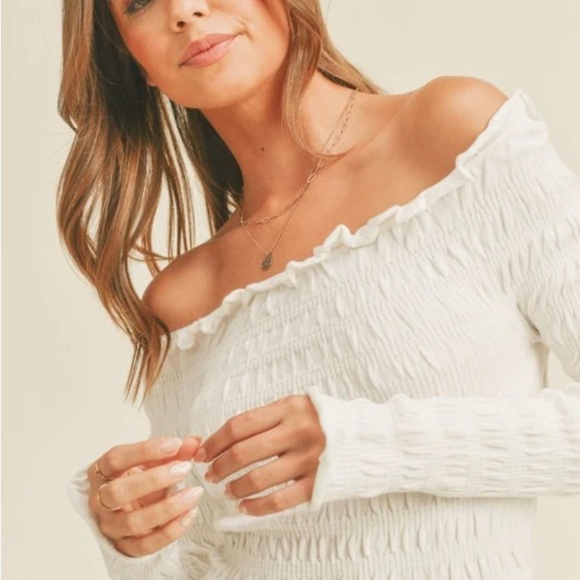 White Off-Shoulder Crop Top small flattering NWOT sexy boutique Zara soft new​ - Picture 5 of 11